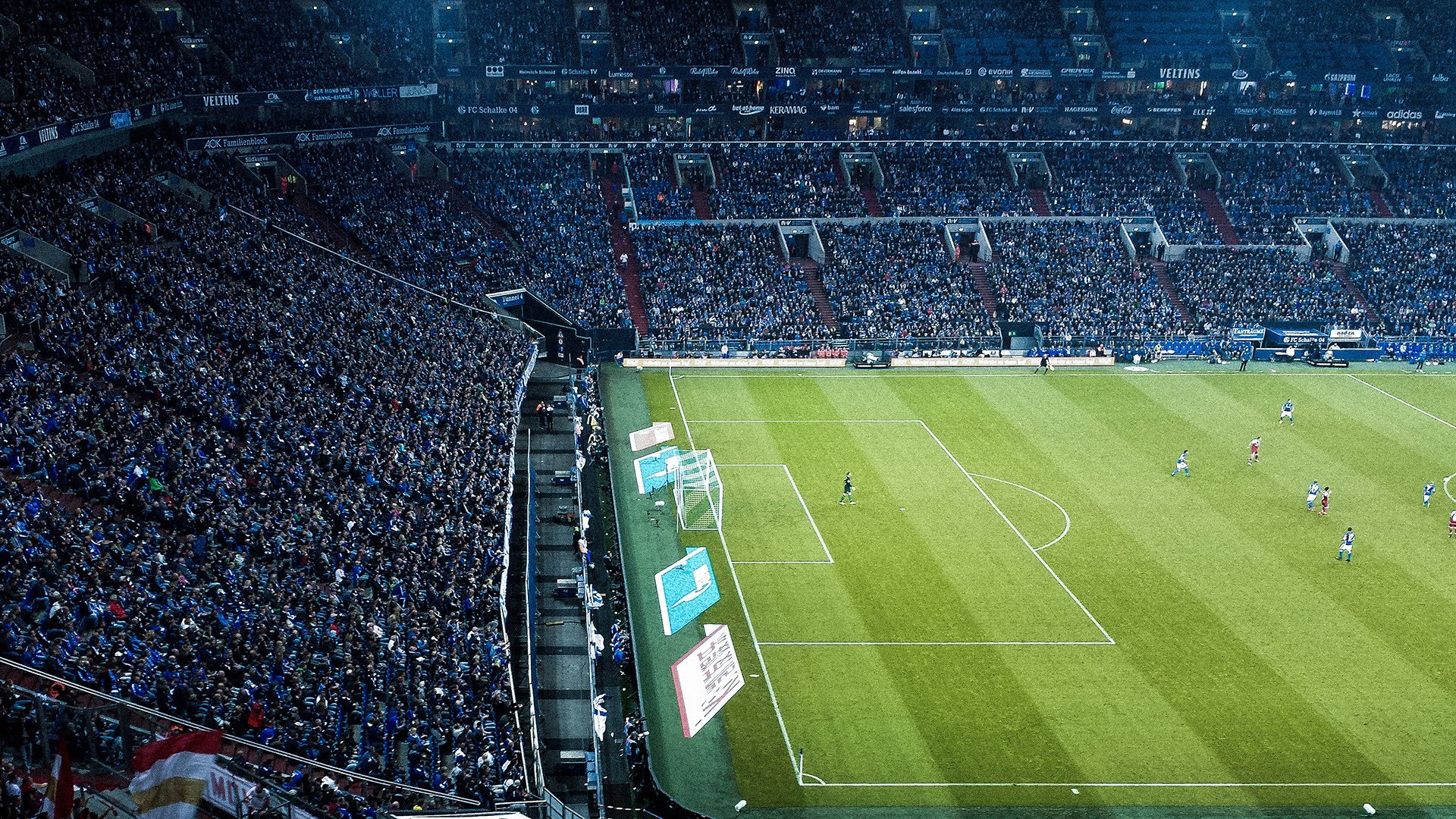 街道上的速度，球场上的统治，F1与皇马的双重焦点